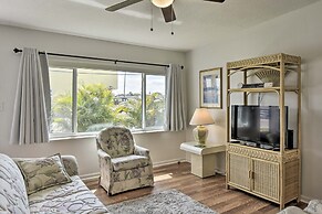 Sunny Cocoa Beach Home: Walk to Sea + Attractions!