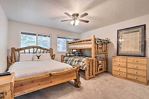 Spacious Sun-up Bay Cabin, 20 Min to Downtown Cda!