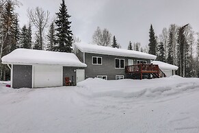 Peaceful Nature Escape w/ Deck in North Pole!