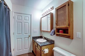 Peaceful Nature Escape w/ Deck in North Pole!