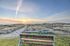 Sanderling Sea Cottages, Unit 2: Walk to Coast!