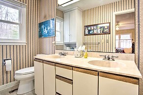 Blue Ridge Mountain Escape ~ 8 Mi to Chimney Rock