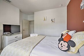 Charming Kissimmee Villa ~ 7 Mi to Disney!