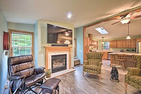 Tranquil Cabin Getaway Near Red Cedar Lake!