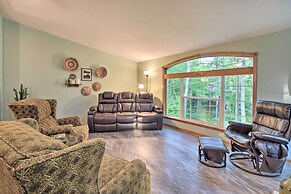 Tranquil Cabin Getaway Near Red Cedar Lake!