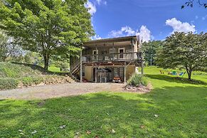 Deep Gap Cottage w/ Fire Pits - Hike & Ski!