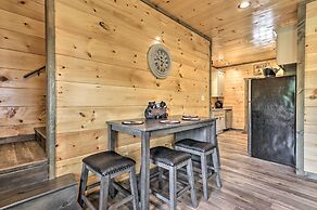 Modern Gatlinburg Cabin w/ Hot Tub, Game Room