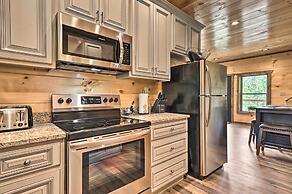 Hot Tub, Game Room, Decks: Cabin in Gatlinburg