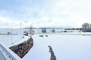 Garden City Condo w/ Pool Access by Bear Lake!