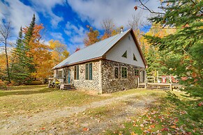 Paradise Cottage: Trail Access Nearby