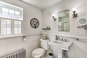 Walkable New Haven Retreat w/ Ocean Views!