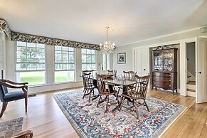 Charming Farmhouse w/ Pool & Fishing Pond!