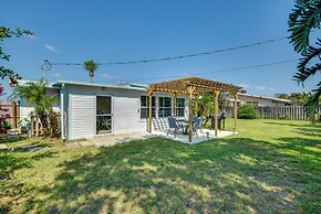 Charming Port Orange Home - Walk to Beach!