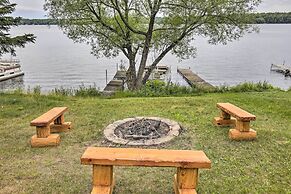 Lakefront Minocqua Cabin w/ Dock & Fire Pit!