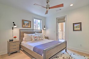 Lake LBJ Condo w/ Balcony & Shared Boat Docks