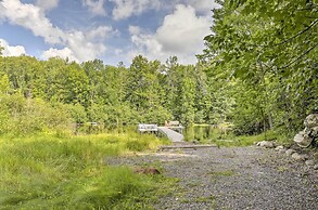 Waterfront Cottage w/ Dock on Papoose Lake!