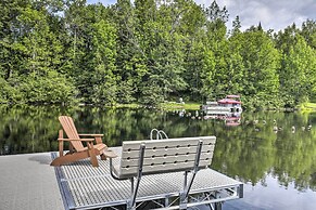 Waterfront Cottage w/ Dock on Papoose Lake!