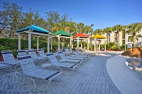 Lovely Resort Condo Near Disney, Golf & Dining!