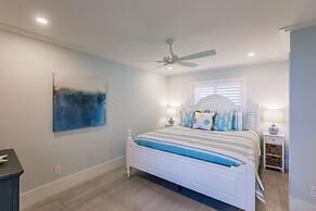 Lovely Marco Island Condo w/ Private Bay View