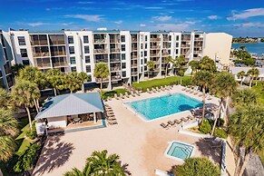 Lovely Marco Island Condo w/ Private Bay View