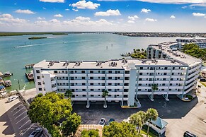 Lovely Marco Island Condo w/ Private Bay View