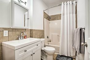 Inviting Home, 1 Mi to High Point University!