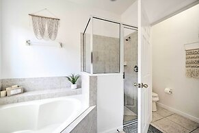 13 Mi to Parks: Davenport Home w/ Pool & Game Room