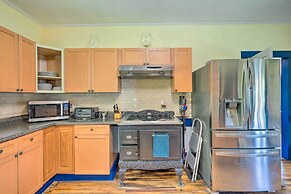 Rustic & Historic Guildhall Farmhouse w/ Fire Pit!