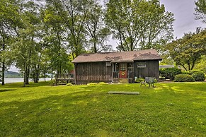 Cozy Lake Champlain Cottage w/ Beautiful View
