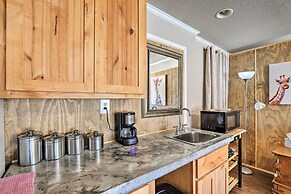 Granbury Studio - 10 Mins From Town + The Lake!