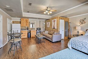 Granbury Studio - 10 Mins From Town + The Lake!