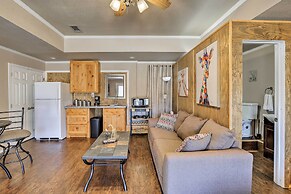 Granbury Studio - 10 Mins From Town + The Lake!