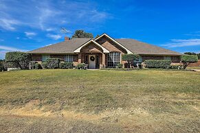 Granbury Studio - 10 Mins From Town + The Lake!