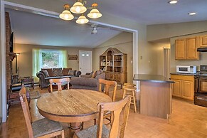 Quiet Catskills Getaway w/ Deck & Mtn Views