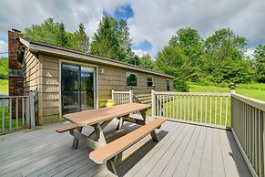 Quiet Catskills Getaway w/ Deck & Mtn Views