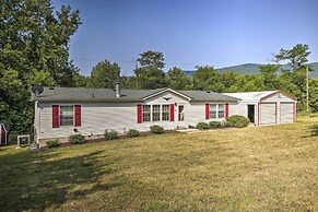 Shenandoah River Getaway < 9 Mi to Downtown Luray!