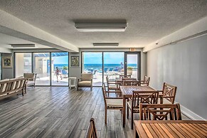 Oceanfront Condo w/ Pool in North Myrtle Beach