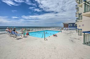 Oceanfront Condo w/ Pool in North Myrtle Beach