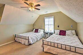 Pet-friendly Clarksville Home w/ Backyard!