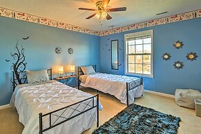 Pet-friendly Clarksville Home w/ Backyard!