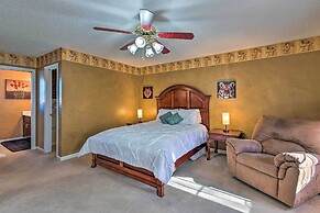 Pet-friendly Clarksville Home w/ Backyard!