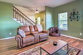 Lovely Hawthorne Home w/ Private Boat Dock!