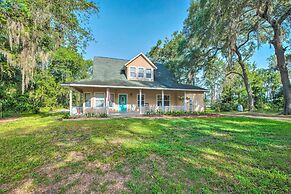 Lovely Hawthorne Home w/ Private Boat Dock!