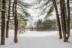 Bartlett Condo ~ 1 Mi to Attitash Resort!
