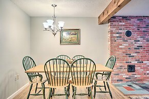 Bartlett Condo ~ 1 Mi to Attitash Resort!