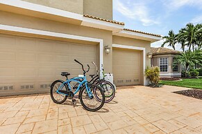 Canalfront Oasis: Cape Coral Home w/ Pool & Spa