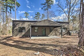Rural Gilmer House w/ Covered Patio!