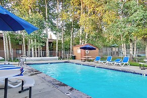 Mccall Vacation Rental ~ 1/2 Mi to Payette Lake!