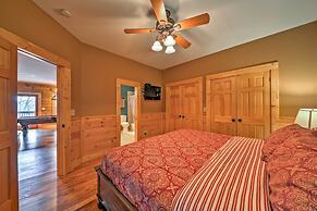 'the Cozy Bear Cabin: Upscale Deck & Mtn Views!