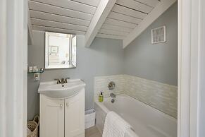 Coastal Tillamook Vacation Rental: Ocean Views!